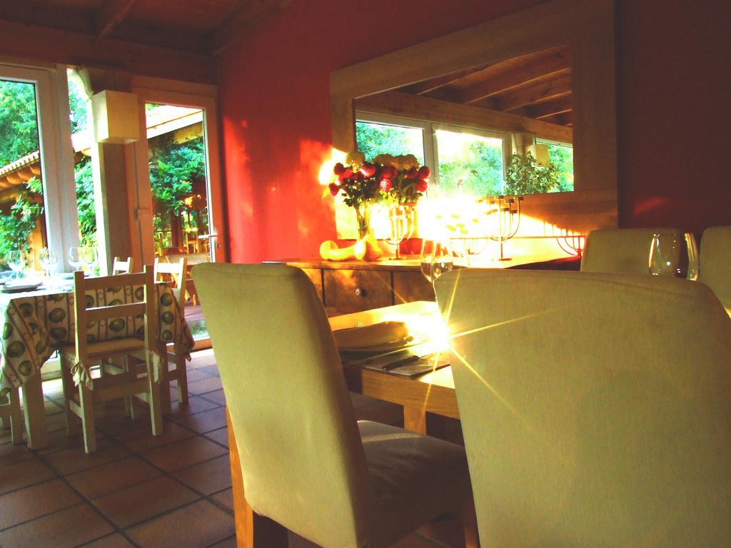 Bungalow Camping Los Manzanos Санта Круз де Олейрос Екстериор снимка