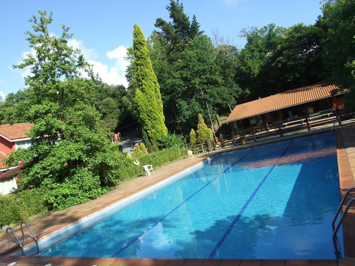 Bungalow Camping Los Manzanos Санта Круз де Олейрос Екстериор снимка